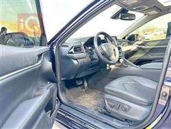 تۆیۆتا کامری